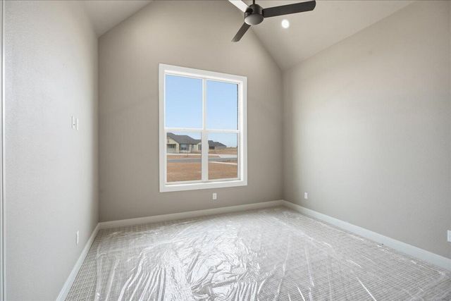 309 Maple Street, New Home, TX 79381