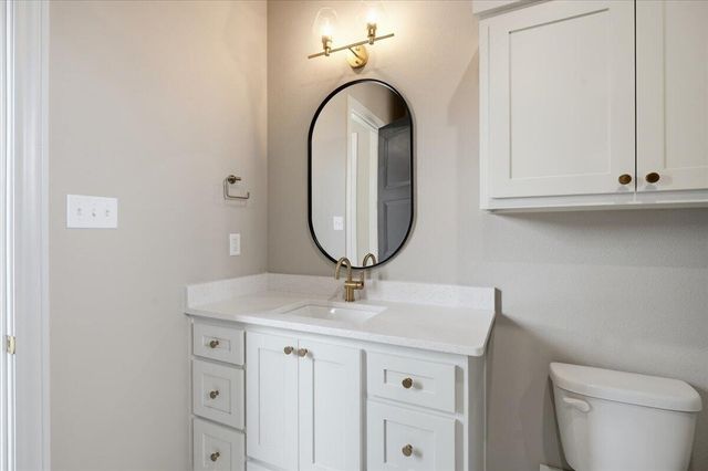 309 Maple Street, New Home, TX 79381