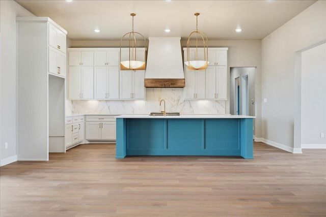 309 Maple Street, New Home, TX 79381