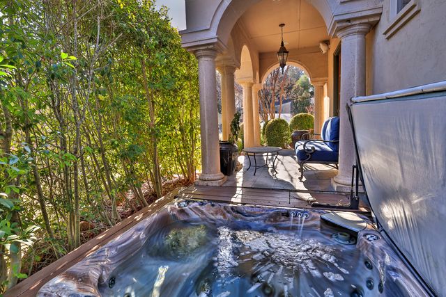 7000 Oakmont Terrace, Fort Worth, TX 76132