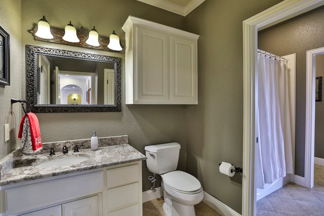 7000 Oakmont Terrace, Fort Worth, TX 76132