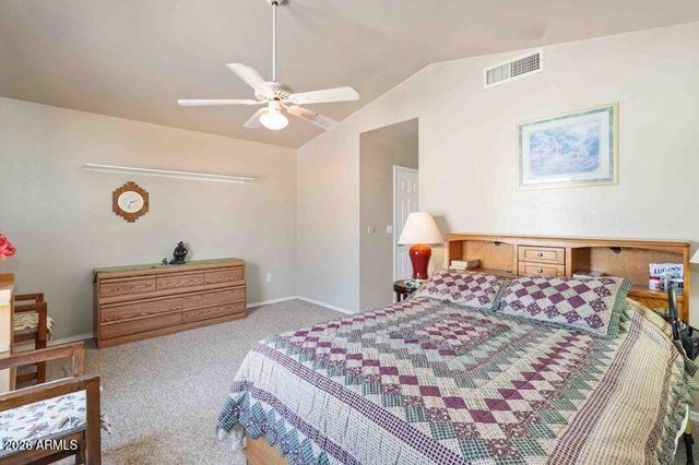 521 N COBBLESTONE Street, Gilbert, AZ 85234