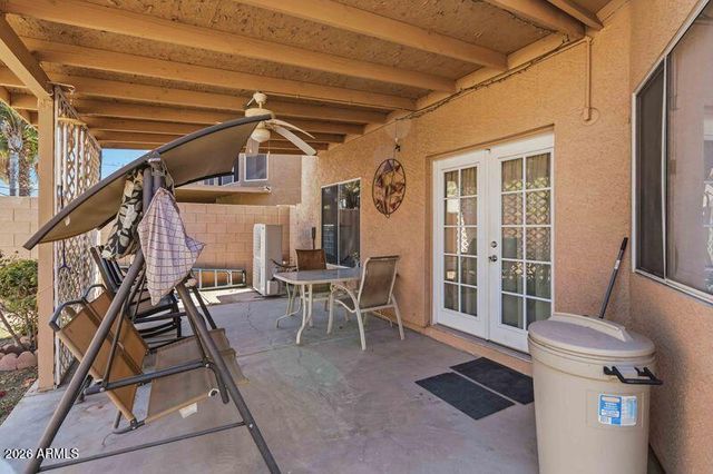 521 N COBBLESTONE Street, Gilbert, AZ 85234