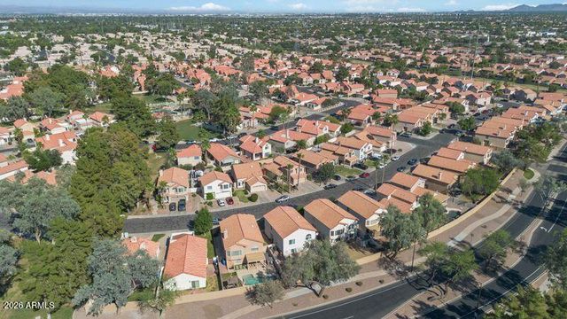 521 N COBBLESTONE Street, Gilbert, AZ 85234