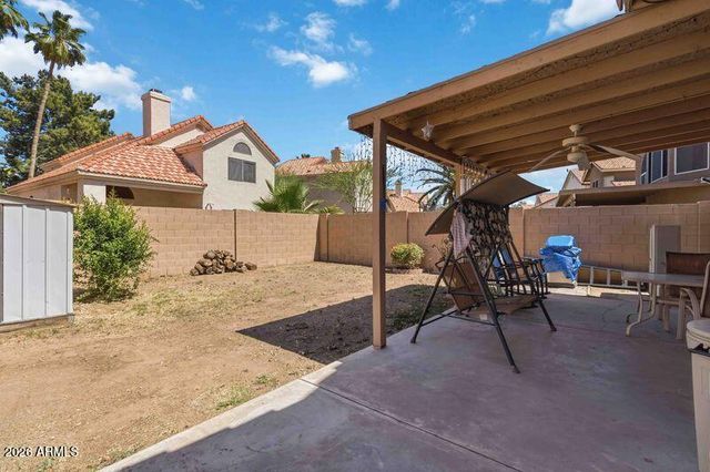 521 N COBBLESTONE Street, Gilbert, AZ 85234