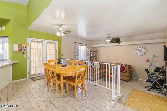 521 N COBBLESTONE Street, Gilbert, AZ 85234
