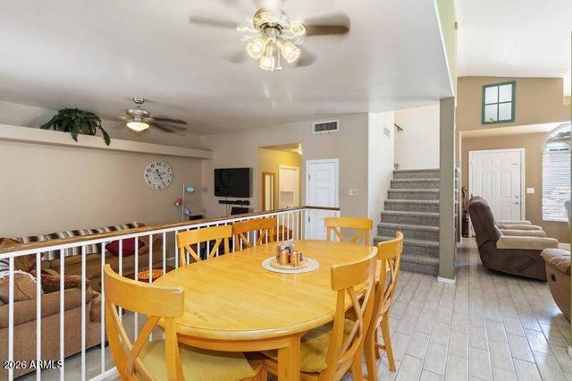 521 N COBBLESTONE Street, Gilbert, AZ 85234