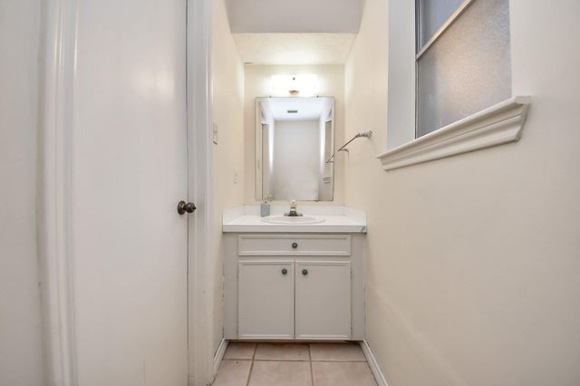 13903 Charlynn Oaks Drive, Houston, TX 77070