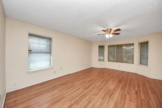 13903 Charlynn Oaks Drive, Houston, TX 77070