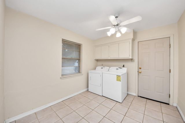 13903 Charlynn Oaks Drive, Houston, TX 77070