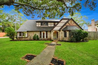 13903 Charlynn Oaks Drive, Houston, TX 77070