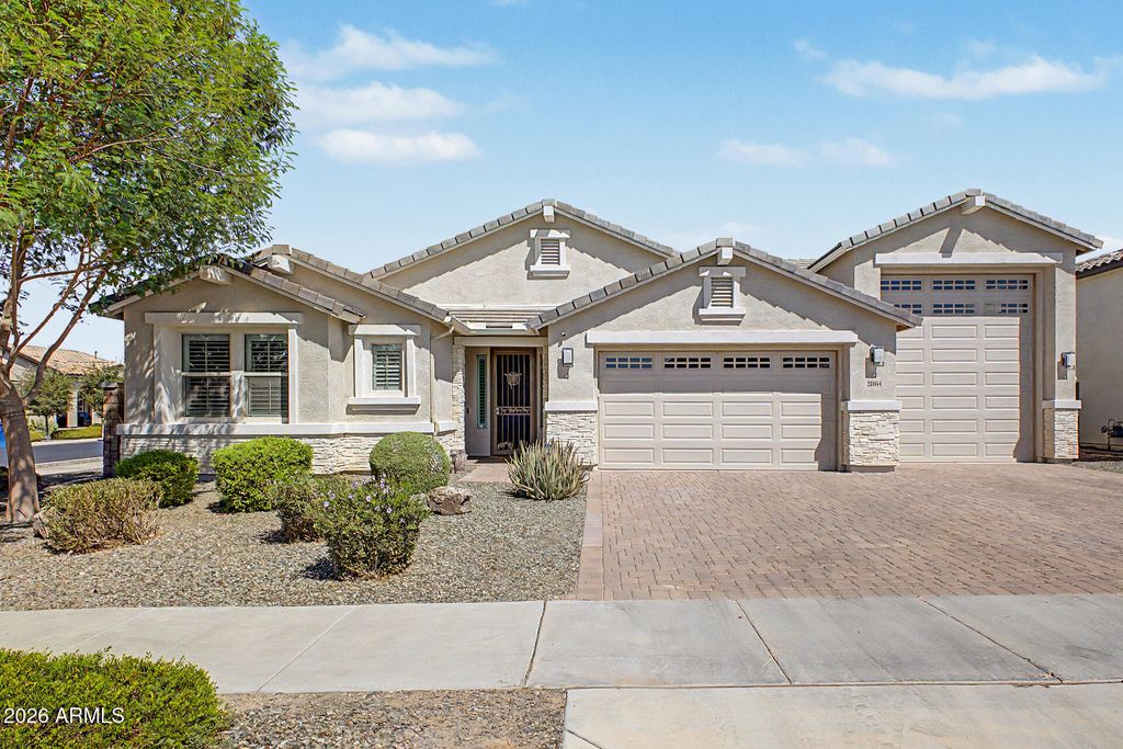 21064 E CATTLE Drive, Queen Creek, AZ 85142 — exterior