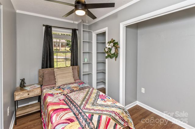 24 Evelake Drive, Asheville, NC 28806