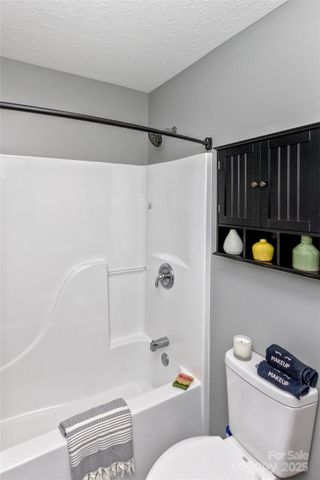 24 Evelake Drive, Asheville, NC 28806