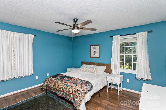 24 Evelake Drive, Asheville, NC 28806