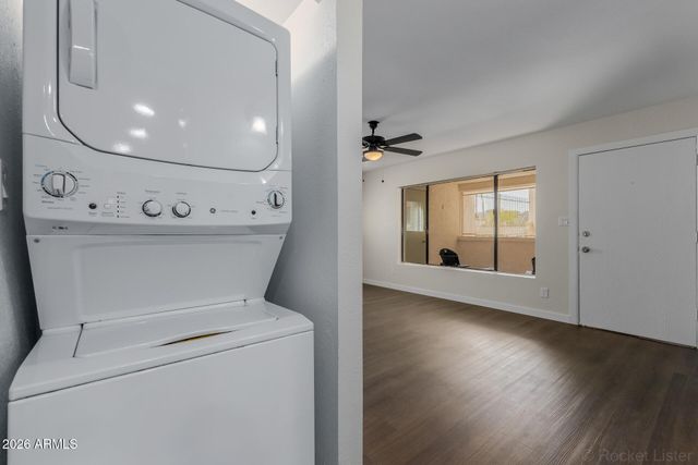 214 E RUTH Avenue 103, Phoenix, AZ 85020