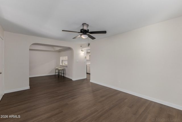 214 E RUTH Avenue 103, Phoenix, AZ 85020