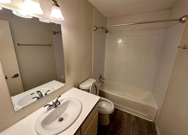 1429 Hyridge CIR, Round Rock, TX 78664