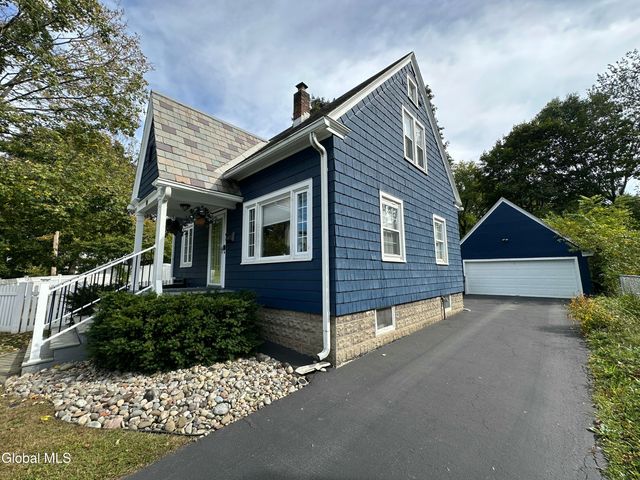 10 Fowler Avenue, Glens Falls, NY 12801