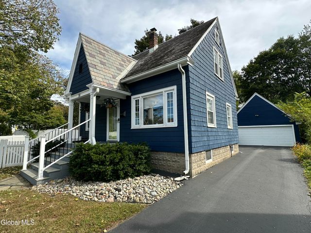 10 Fowler Avenue, Glens Falls, NY 12801