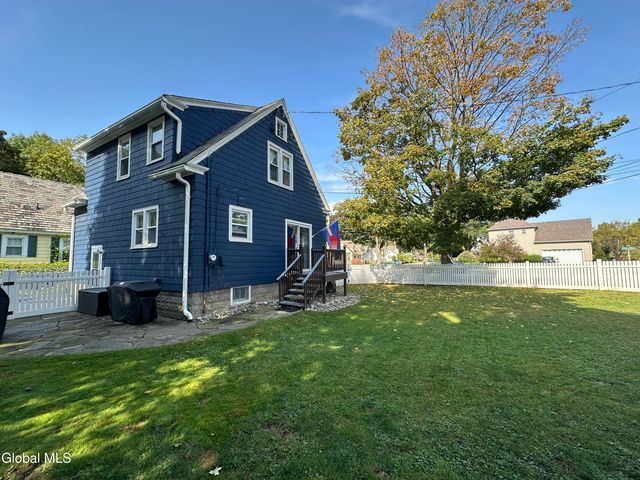 10 Fowler Avenue, Glens Falls, NY 12801