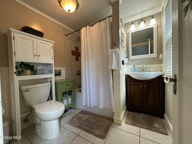 10 Fowler Avenue, Glens Falls, NY 12801