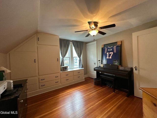 10 Fowler Avenue, Glens Falls, NY 12801