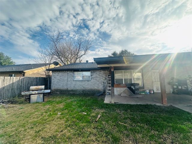 1517 Chapman Drive, Mesquite, TX 75149