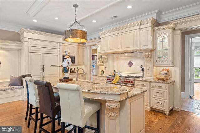 3109 WHIMBRELL CT, Oakton, VA 22124
