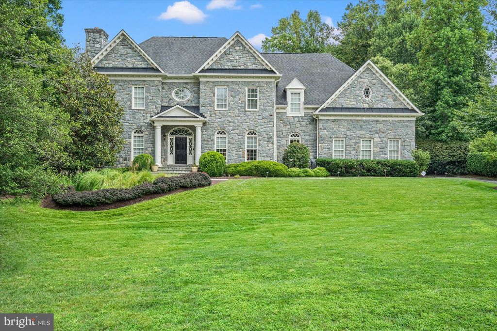 3109 WHIMBRELL CT, Oakton, VA 22124