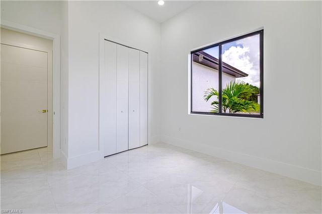 1913 Irving AVE, Lehigh Acres, FL 33972