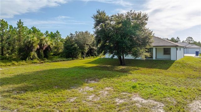 1913 Irving AVE, Lehigh Acres, FL 33972