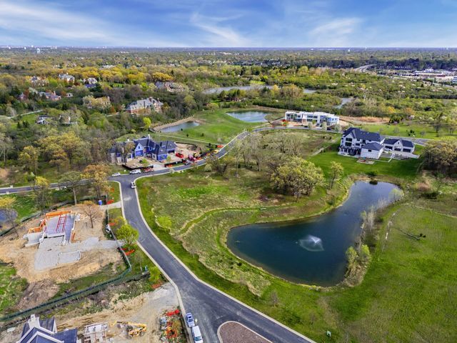 17 TEMPLETON Court, Oak Brook, IL 60523