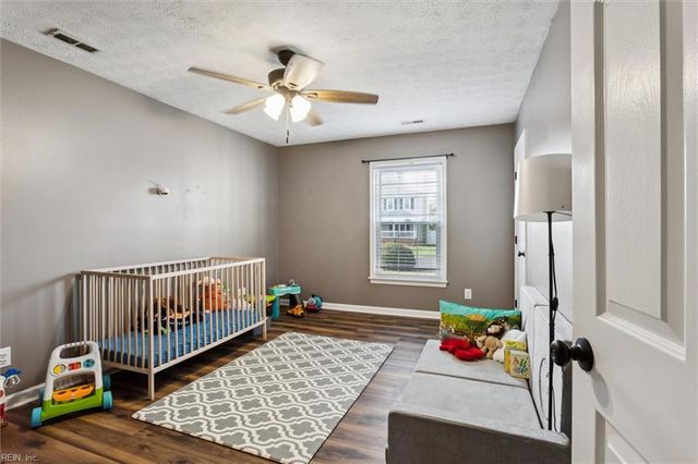 1244 Hatchland PL, Newport News, VA 23608