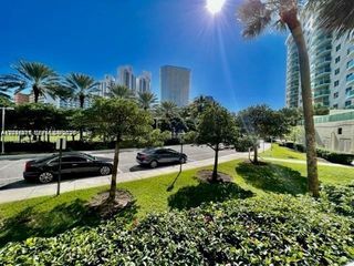 19370 Collins Avenue 121, Sunny Isles Beach, FL 33160
