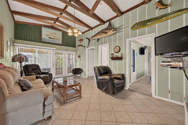 16606 Bermuda Way, Jamaica Beach, TX 77554