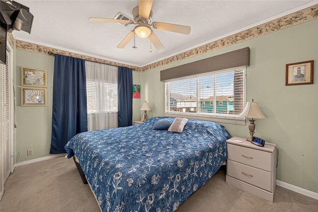 16606 Bermuda Way, Jamaica Beach, TX 77554