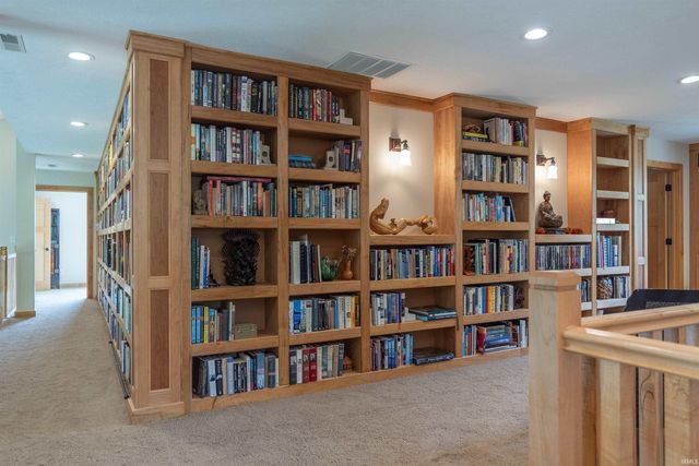 2753 E Pedigo Bay Drive, Bloomington, IN 47401