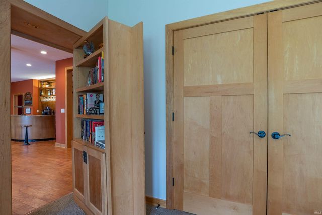 2753 E Pedigo Bay Drive, Bloomington, IN 47401