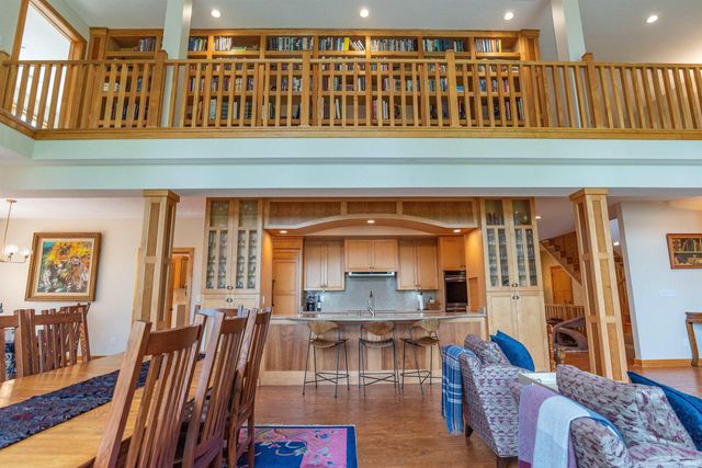 2753 E Pedigo Bay Drive, Bloomington, IN 47401