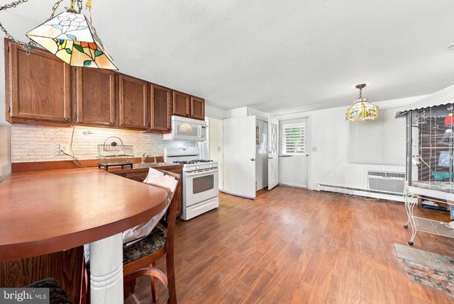 926 NEWARK AVE, Forked River, NJ 08731