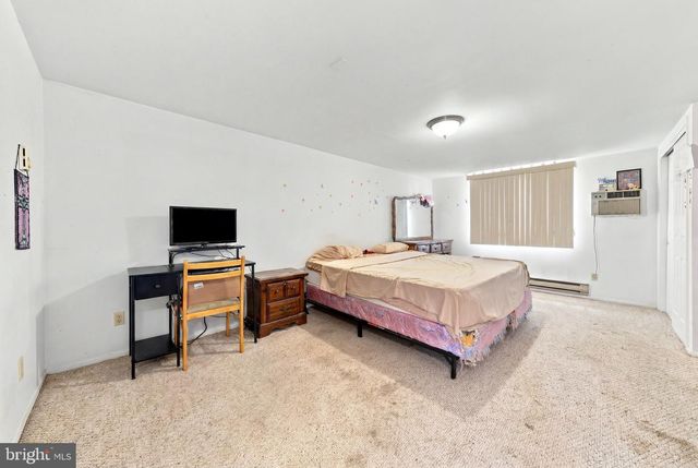 926 NEWARK AVE, Forked River, NJ 08731