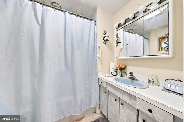 926 NEWARK AVE, Forked River, NJ 08731