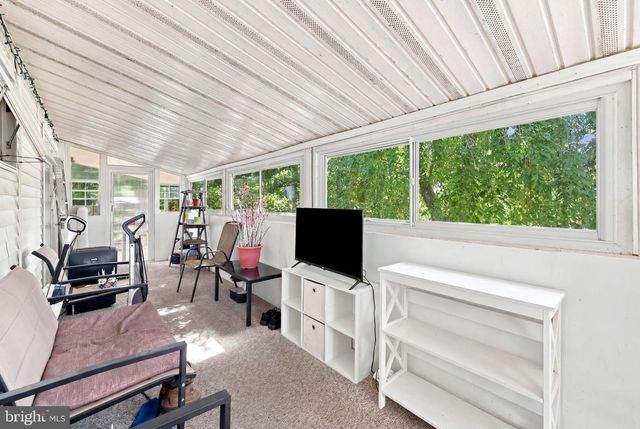 926 NEWARK AVE, Forked River, NJ 08731