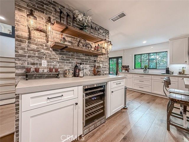 1079 Powderhorn Court, Oak Park, CA 91377