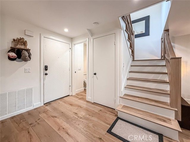 1079 Powderhorn Court, Oak Park, CA 91377