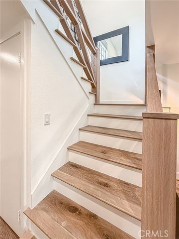 1079 Powderhorn Court, Oak Park, CA 91377