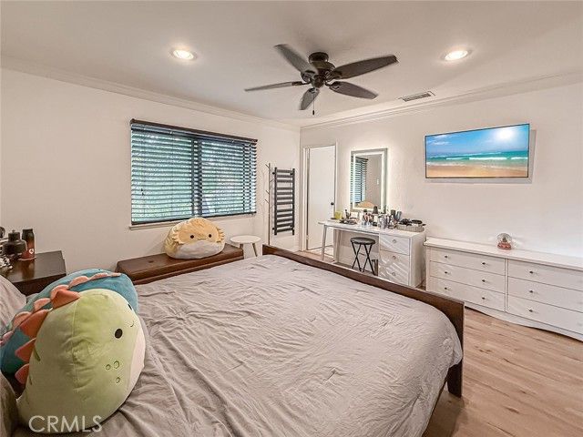 1079 Powderhorn Court, Oak Park, CA 91377