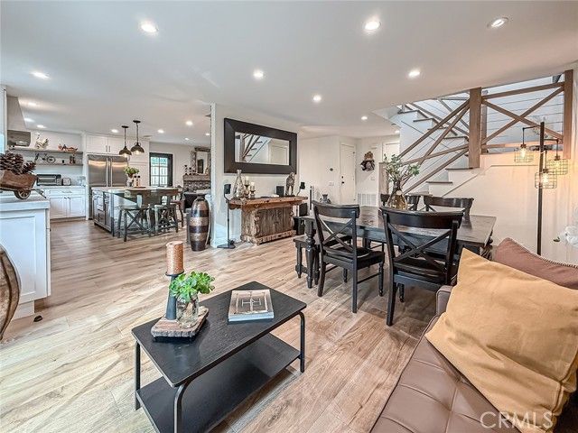 1079 Powderhorn Court, Oak Park, CA 91377