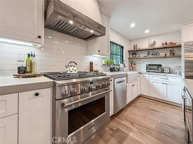1079 Powderhorn Court, Oak Park, CA 91377